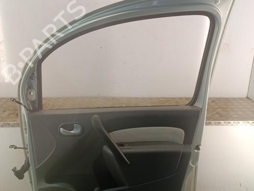 Used Right front door Right front door 37035643 37035643