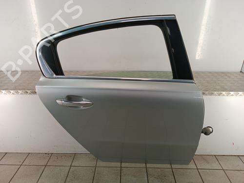 Puerta trasera derecha Puerta trasera derecha 38722474 38722474