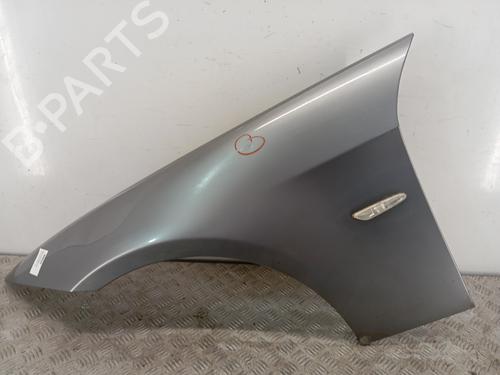 Guarda-lamas esquerdo Guarda-lamas esquerdo BMW 3 (E90) 320 d (177 hp) 35934467 35934467