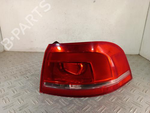 Used Right taillight Right taillight 39154816 39154816