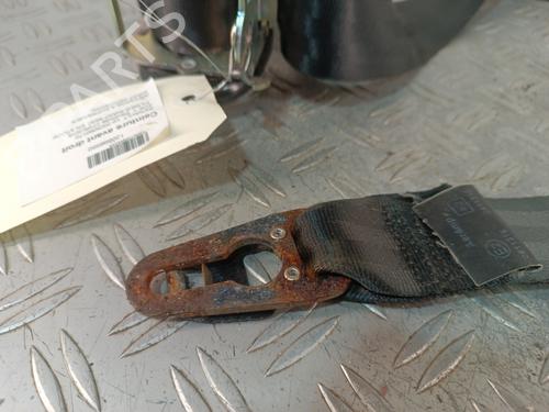 front-right-seatbelt-renault-zoe-bfm_-2012-34317843 main image