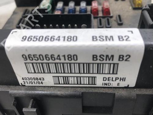 Used Fuse box Fuse box 34307913 34307913