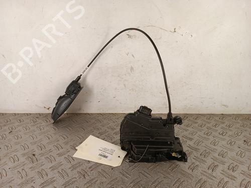front-right-lock-renault-trafic-iii-van-fg_-2014-37738525 main image