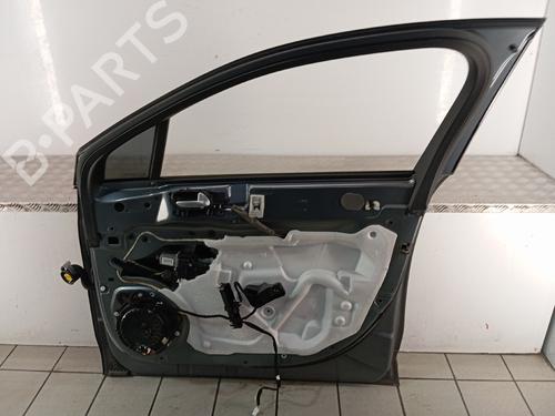 right-front-door-citroen-c5-iii-break-rw_-2008-2009-2010-2011-2012-2013-2014-2015-2016-2017-36416253 main image