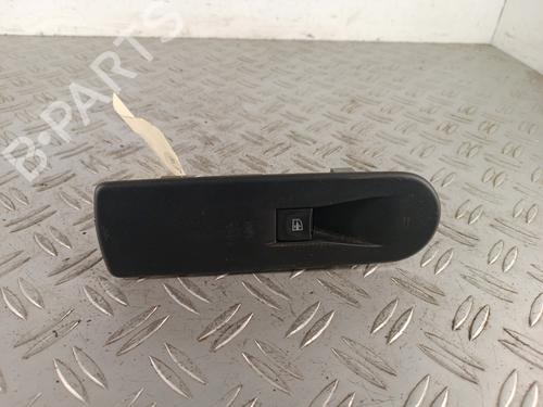 right-front-window-switch-renault-clio-iv-bh_-2012-2013-2014-2015-2016-2017-2018-2019-2020-2021-34311304 main image