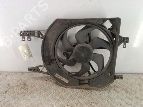 Used Radiator fan Radiator fan RENAULT TRAFIC II Van (FL) 2.0 dCi 90 (FL0H, FL00, FL01, FL0M, FL0P, FL0S) (90 hp) 34314927 34314927