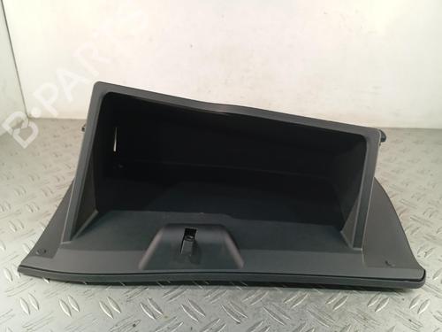 Used Glove box Glove box TOYOTA AYGO X (_B7_) 1.0 VVT-i (KGB70) (72 hp) 39712044 39712044