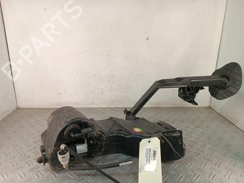 Used Windscreen washer tank Windscreen washer tank 39457443 39457443