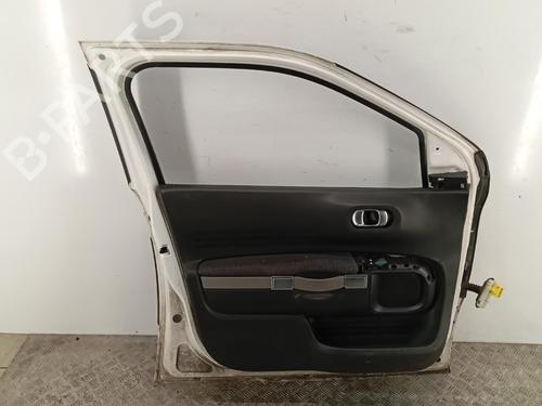 Used Left front door Left front door 39542676 39542676