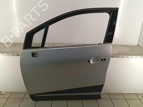 dr-venstre-fortil-renault-captur-i-j5_-h5_-2013-39079312 main image