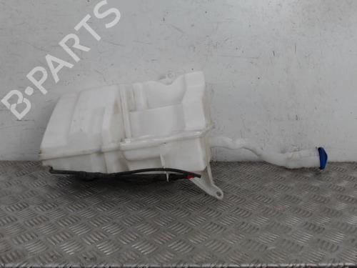 Réservoir lave-glace Réservoir lave-glace VOLVO XC60 I SUV (156) D4 (181 hp) 34306177 34306177