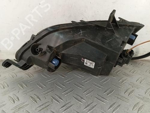 left-front-fog-light-vw-golf-vii-5g1-bq1-be1-be2-2012-2013-2014-2015-2016-2017-2018-2019-2020-2021-37866315 main image