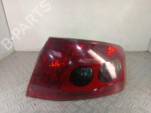 Farolim direito Farolim direito PEUGEOT 407 (6D_) 2.0 HDi 135 (6DRHRH, 6DRHRE, 6DRHRG, 6DRHRJ) (136 hp) 36442703 36442703