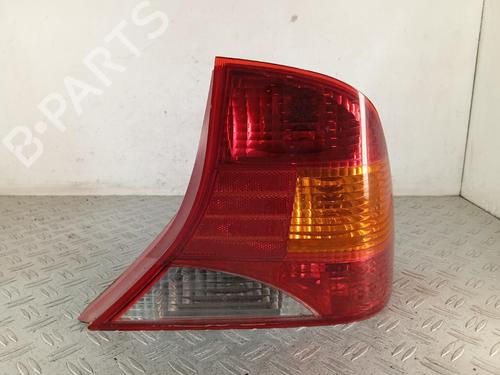 Used Right taillight Right taillight FORD FOCUS I Saloon (DFW) 1.6 16V (100 hp) 39724098 39724098