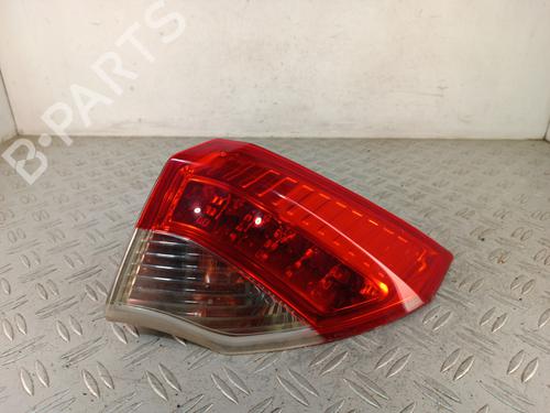 Used Right taillight Right taillight RENAULT LAGUNA III (BT0/1) 2.0 dCi (BT07, BT0J, BT14, BT1A, BT1S) (131 hp) 34722749 34722749