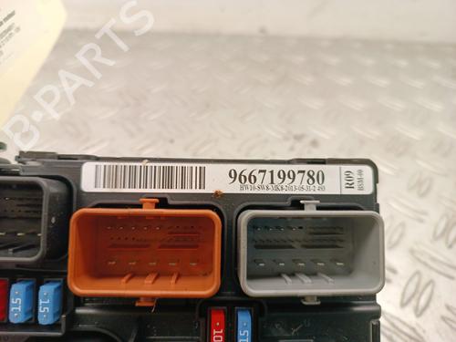 fuse-box-citroen-c3-ii-sc_-2009-34310496 main image