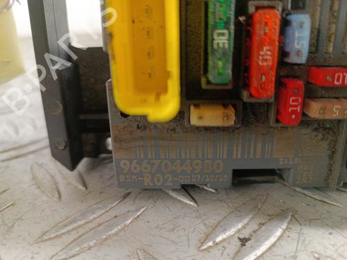 Used Fuse box Fuse box CITROËN C4 Picasso I MPV (UD_) [2006-2015] 34315434 34315434