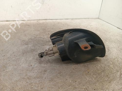 Blinklys fortil venstre Blinklys fortil venstre TOYOTA COROLLA Compact (_E11_) 1.9 D (WZE110_, WZE110R) (69 hp) 34309664 34309664
