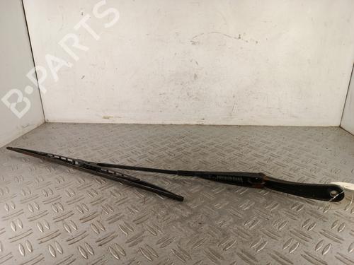 front-windshield-wiper-arm-dacia-duster-hs_-2010-2011-2012-2013-2014-2015-2016-2017-2018-34317060 main image