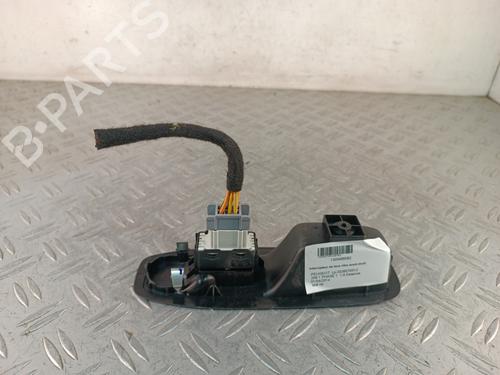 Used Right front window switch Right front window switch 38088633 38088633