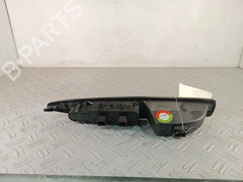Used Left front window switch Left front window switch 38056078 38056078