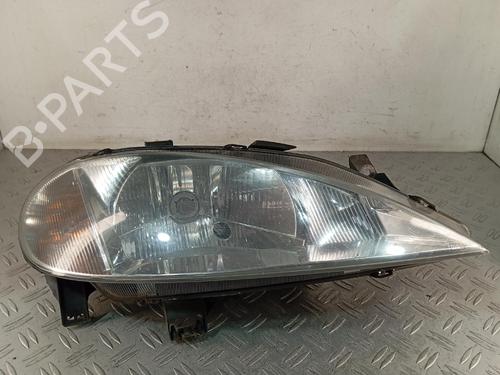Used Right headlight Right headlight RENAULT MEGANE I (BA0/1_) 1.6 16V (BA04, BA0B, BA11, BA1J, BA16, BA19, BA1K, BA1V,... (107 hp) 40049437 40049437