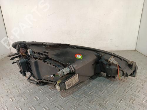 Used Left headlight Left headlight PEUGEOT 206 SW (2E/K) 1.4 HDi (68 hp) 34319800 34319800