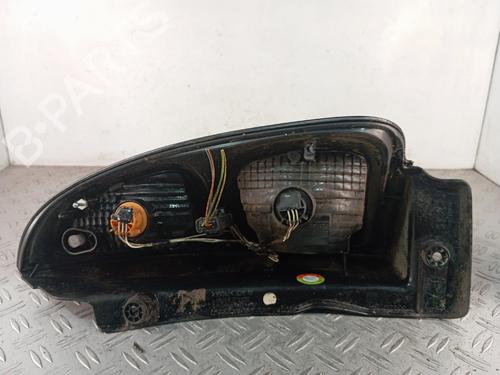 left-taillight-citroen-c3-picasso-sh_-2008-39521968 main image