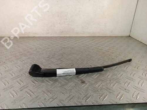 Used Rear windshield wiper arm Rear windshield wiper arm 39416233 39416233