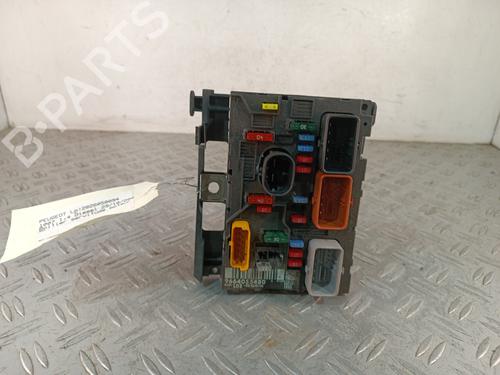 Used Fuse box Fuse box PEUGEOT 1007 (KM_) 1.4 HDi (68 hp) 36256300 36256300