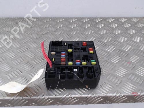 Used Fuse box Fuse box RENAULT SCÉNIC III (JZ0/1_) 1.5 dCi (106 hp) 34305365 34305365