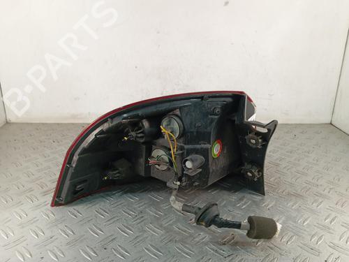 right-taillight-kia-rio-iii-ub-2011-2012-2013-2014-2015-2016-2017-39759698 main image