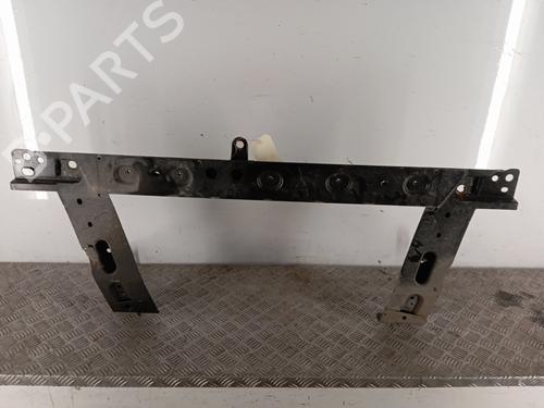 Used Crossmember Crossmember RENAULT CLIO III (BR0/1, CR0/1) 1.2 16V (BR0P, CR0P) (101 hp) 34310647 34310647