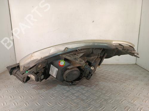 Used Right headlight Right headlight RENAULT CLIO II (BB_, CB_) [1998-2016] 35796095 35796095
