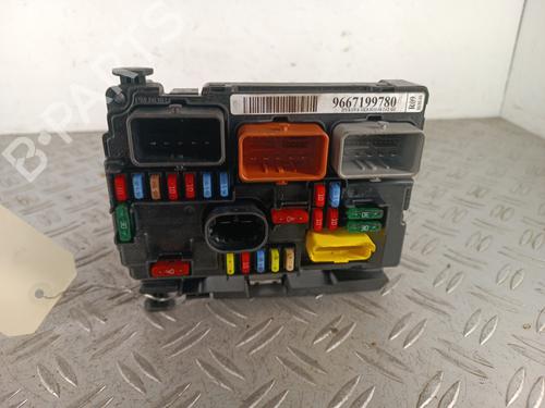 Used Fuse box Fuse box PEUGEOT 207 (WA_, WC_) 1.6 HDi (92 hp) 34311240 34311240