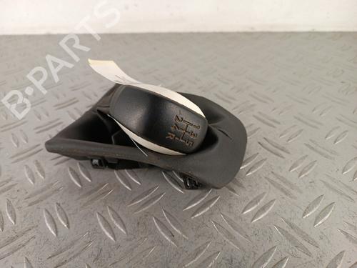 Gearknop Gearknop PEUGEOT 208 I (CA_, CC_) 1.0 VTi (68 hp) 34311951 34311951