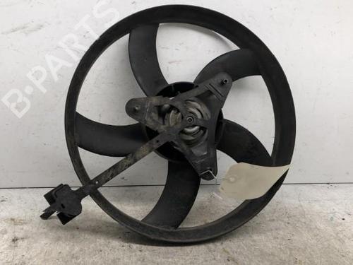 Used Radiator fan Radiator fan VW POLO IV (9N_, 9A_) 1.2 12V (64 hp) 34307743 34307743