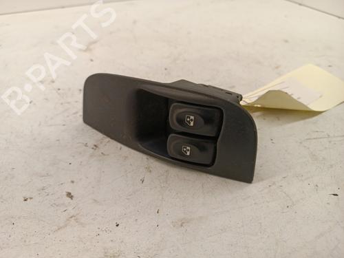 Used Left front window switch Left front window switch RENAULT MEGANE I (BA0/1_) 1.4 16V (BA0D, BA1H, BA0W, BA10) (95 hp) 34309371 34309371