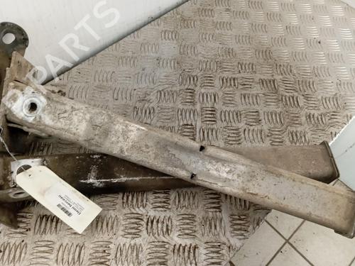Used Crossmember Crossmember 37632546 37632546