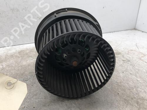Used Heater blower motor Heater blower motor CITROËN C1 (PM_, PN_) 1.0 (68 hp) 34307160 34307160