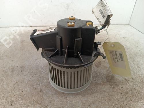 Used Heater blower motor Heater blower motor FIAT PANDA (169_) 1.3 D Multijet (169.AXC1A) (70 hp) 34309674 34309674