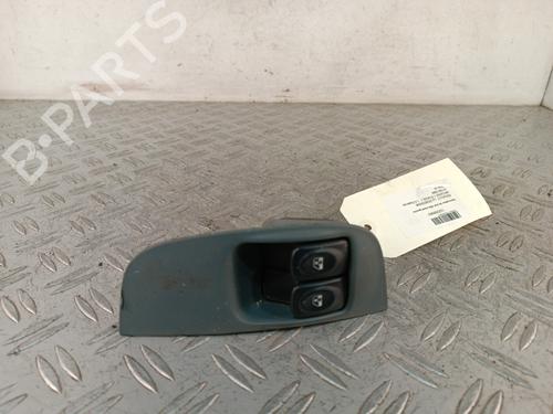 Used Left front window switch Left front window switch RENAULT MEGANE I (BA0/1_) 1.4 e (BA0E, BA0V) (75 hp) 34318462 34318462