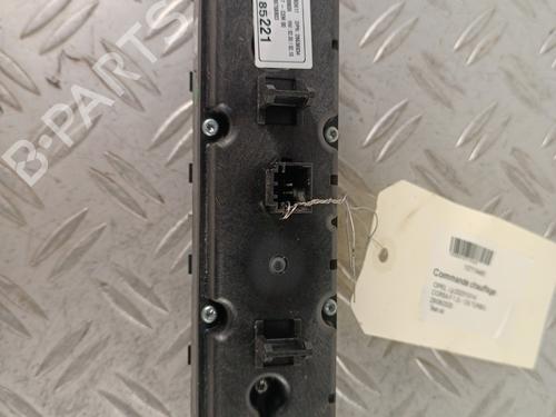 Used Climate control Climate control OPEL CORSA F (P2JO) 1.2 (68) (101 hp) 34312556 34312556