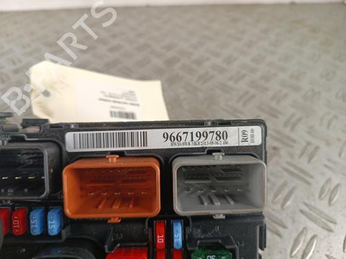 fuse-box-citroen-c3-ii-sc_-2009-34314696 main image