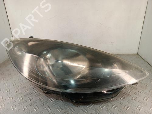 Used Right headlight Right headlight PEUGEOT 1007 (KM_) 1.4 HDi (68 hp) 35934529 35934529