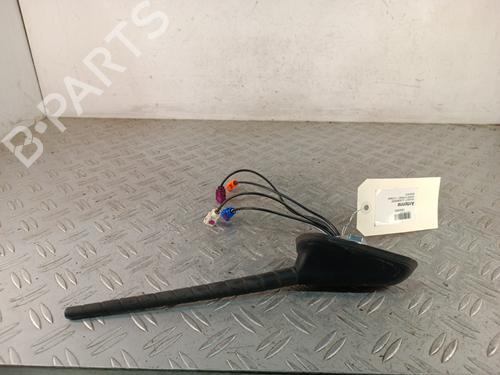 antennabase-peugeot-expert-van-v_-2016-37035672 main image