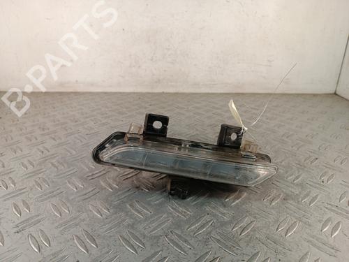 Used Right daytime light Right daytime light 39079306 39079306
