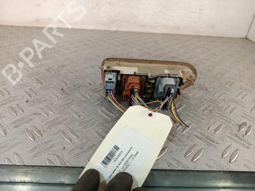 Used Left front window switch Left front window switch 38458972 38458972