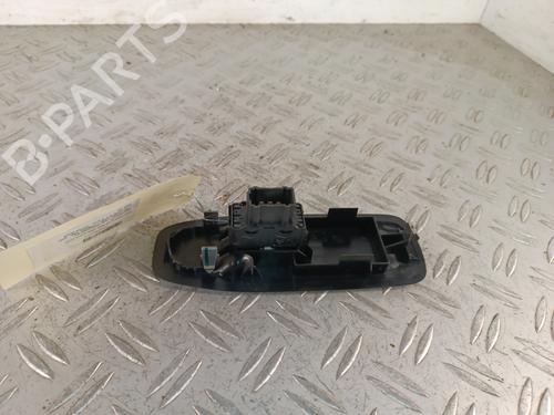 Used Right front window switch Right front window switch PEUGEOT 208 I (CA_, CC_) 1.0 VTi (68 hp) 34311623 34311623