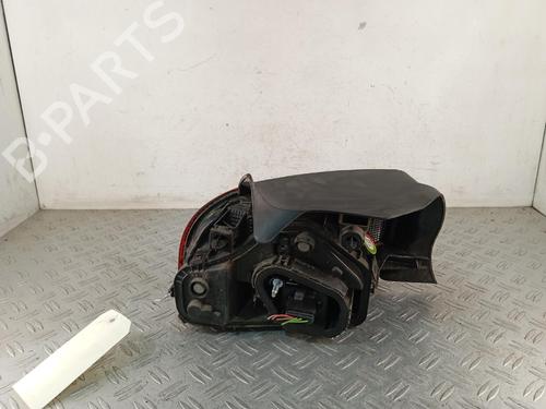 Used Right taillight Right taillight CITROËN C4 CACTUS 1.2 VTi 82 (82 hp) 40447928 40447928